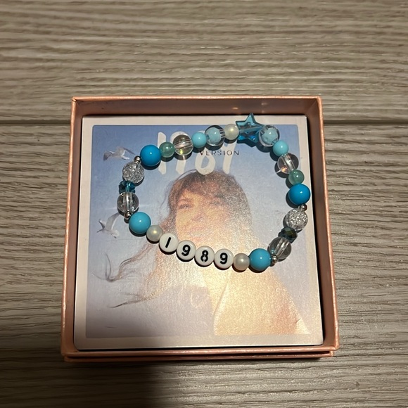 Bundle of bracelets - Picture 5 of 5